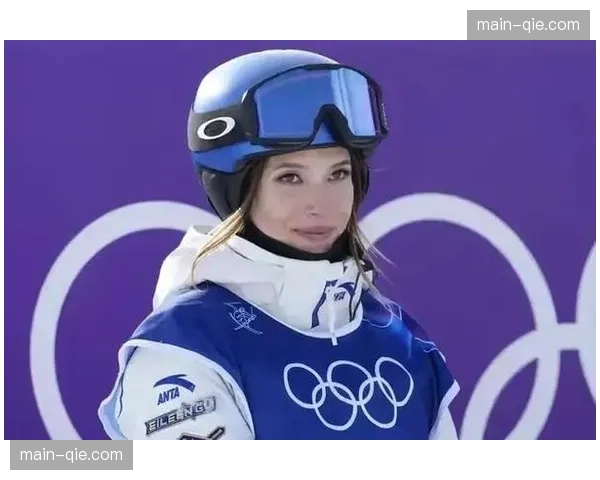 女子组决赛再现“神奇逆转”，瑞士选手最后一圈外道超越夺冠